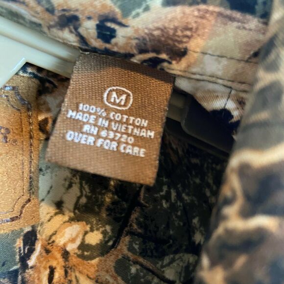 Camo Deer Tree Button Up Shirt North River Outfitters Vintage Men's size Medium - Picture 7 of 14